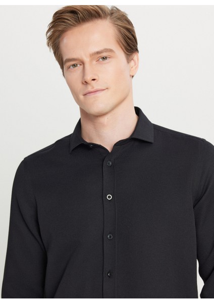 Tailored Fit Italyan Yaka Siyah Erkek Gömlek ACE020261600_SYH fırsatları