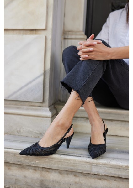 Pais Kadın Bej Fıle Detay Topuklu Ayakkabı