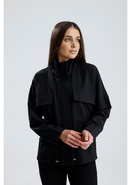 Fermuarlı Üstten Cepli Beli Stoperli Lastikli U.kol Hürrem Ceket Siyah