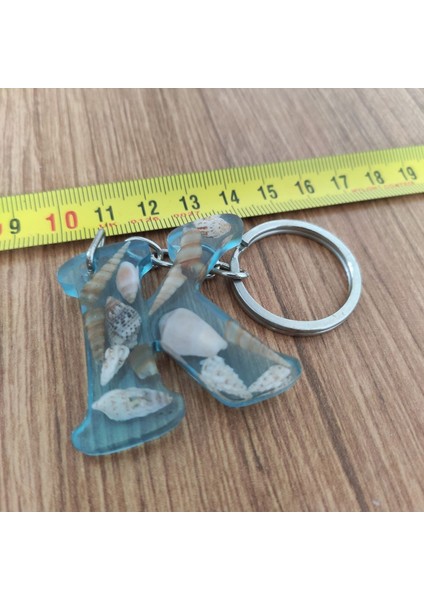 Reçine Harf Anahtarlık (K)- Gerçek Deniz Kabuğu ve Deniz Kumu Tasarım modelleri