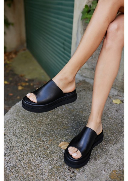 Maxim Kadın Bej Desenli Gercek Deri Terlik modelleri