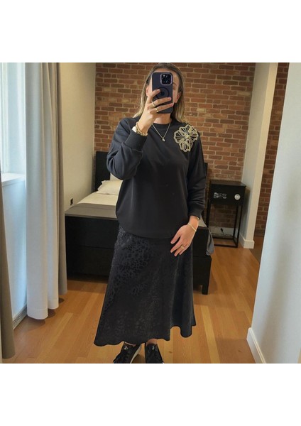 Sweatshirt Omzu Nakış Işlemi fiyatları