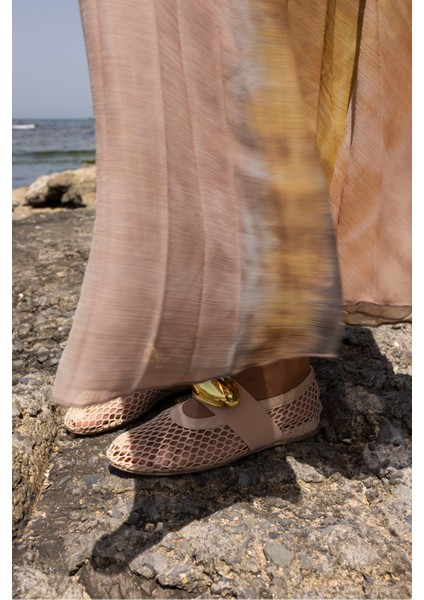 Musiala Kadın Siyah File Gold Detay Ithal Aksesuar Babet