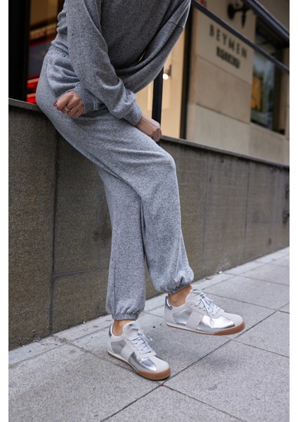 April Kadın Altın Bagcıklı Sneaker fiyatları