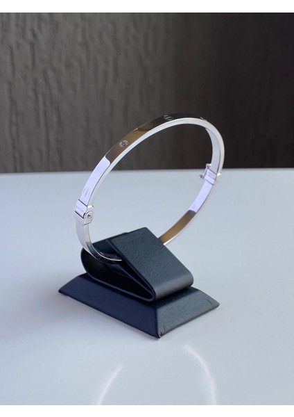 14 Ayar Altın Taş Detaylı Beyaz Cartier modelleri