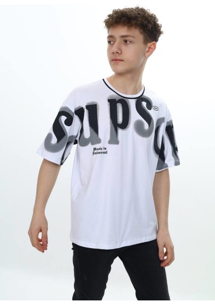 Erkek Yazlık Oversize Baskılı Tişört ve Şort Takımı – Beyaz & Siyah 6036 fırsatları