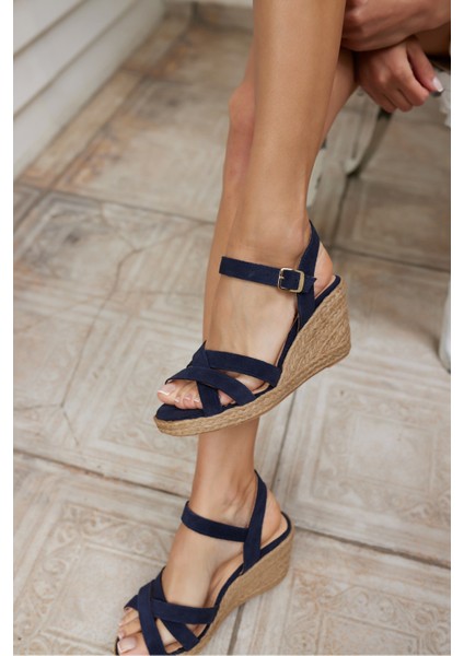 Susana Kadın Bej Bantli Espadril Taban Sandalet fırsatları