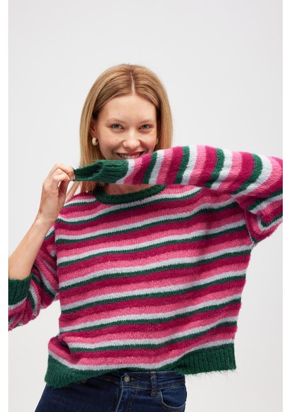 Karmina Çizgili Kadın Triko Krop Kazak - Koyu Yeşil Multi fiyatları