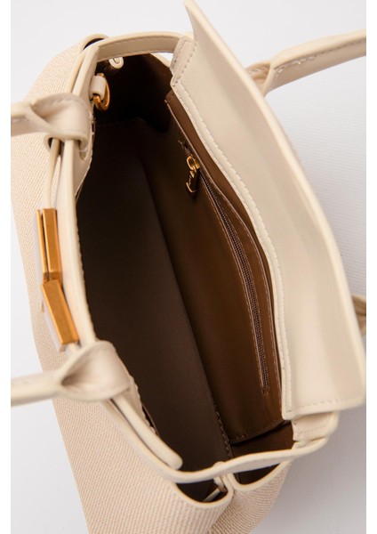 Vizon Krem Mini Çanta Akseusarlı El Çantası fırsatları