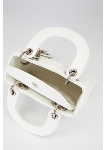 Beyaz Silver Akseusar Detaylı El Çantası modelleri