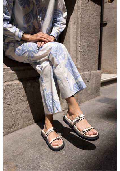 Eliott Kadın Bej Tokali Fusped Tabanli Terlık