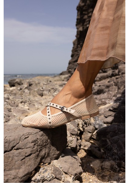 Amar Kadin Bej File Detay Transparan Babet