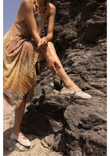 Amar Kadin Bej File Detay Transparan Babet