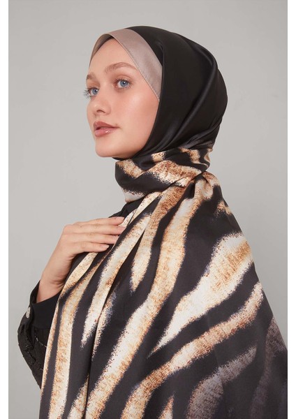 Sütlü Kahve Leopar Desen Twill Şal fiyatları