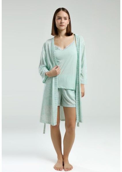 Kadın Ev Giyim Askılı & Şort & Sabahlık 3 Parça Kutulu Pijama Takımı L1.PC.004.102.K12 modelleri