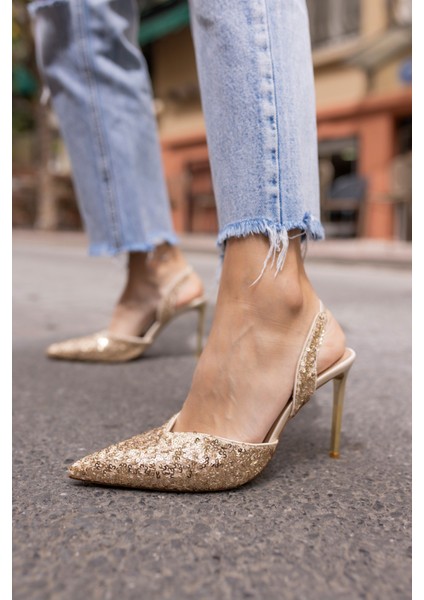 Payette Kadin Altın Payetli Topuklu Sandalet