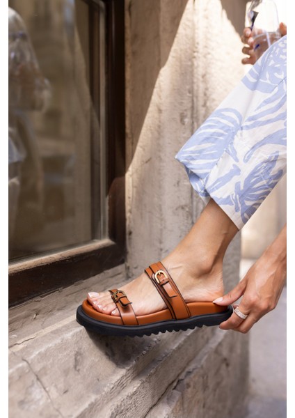 Eliott Kadın Bej Tokali Fusped Tabanli Terlık