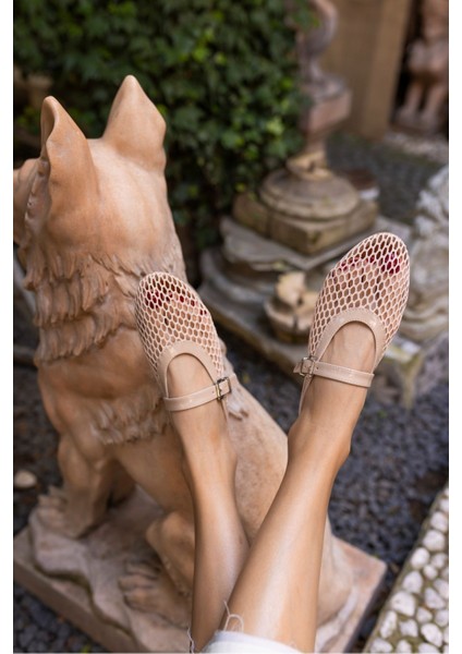 Alaya Kadın Kahverengi File Detay Babet