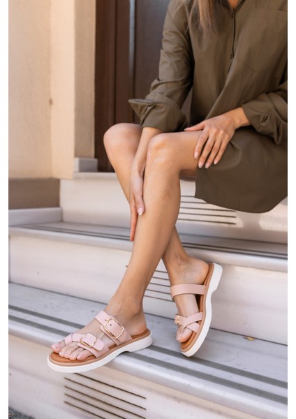 Pisiya Kadin Somon Gercek Deri Parmak Arasi Terlik