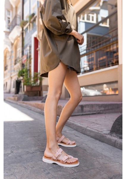 Pisiya Kadin Somon Gercek Deri Parmak Arasi Terlik