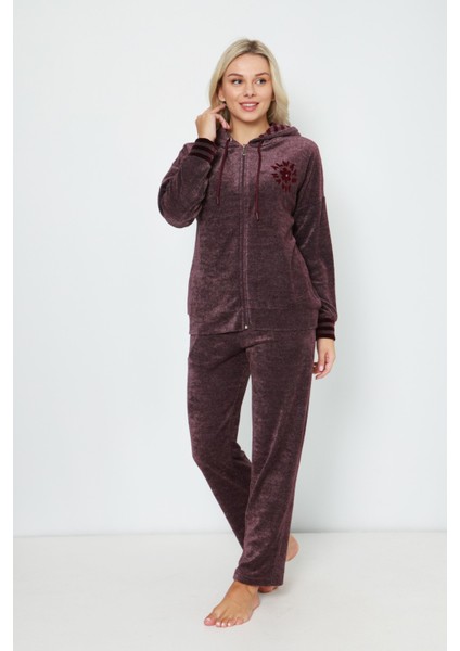 Kapüşonlu Bordo Nakış Detaylı Fermuarlı Uzun Kollu Pamuklu Kadife Kadın Alt-Üst Eşofman Takımın