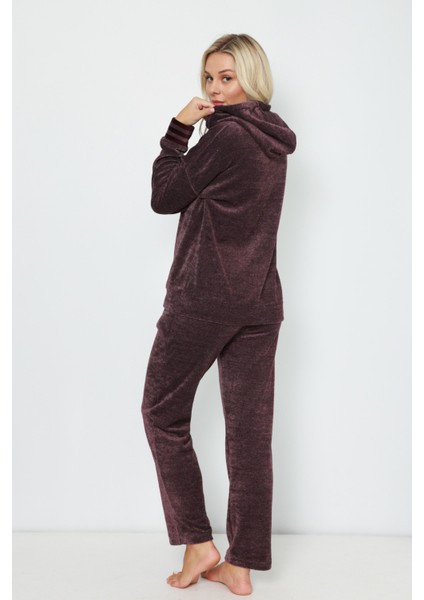 Kapüşonlu Bordo Nakış Detaylı Fermuarlı Uzun Kollu Pamuklu Kadife Kadın Alt-Üst Eşofman Takımın