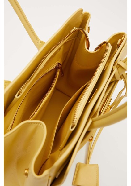 Sarı Deri Aksesuar Detaylı El Çantası modelleri