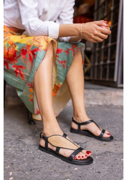 Leaf Kadın Bej Gerçek Deri Parmak Arasi Sandalet