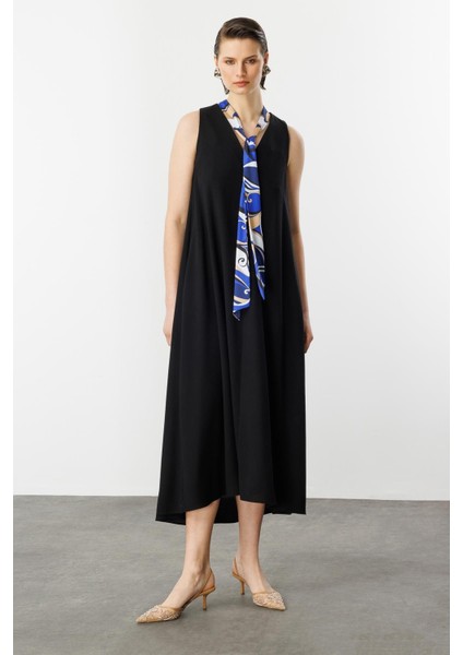 Fular Detay V Yaka Uzun Elbise-Siyah fırsatları