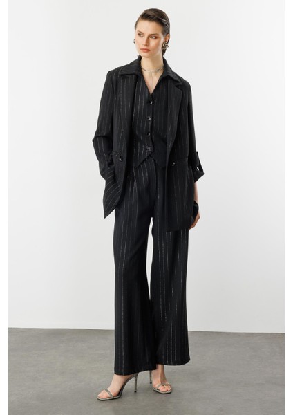 Kol Detaylı Sim Çizgi Ceket-Siyah fiyatları