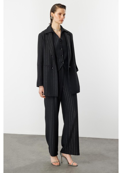 Kol Detaylı Sim Çizgi Ceket-Siyah modelleri