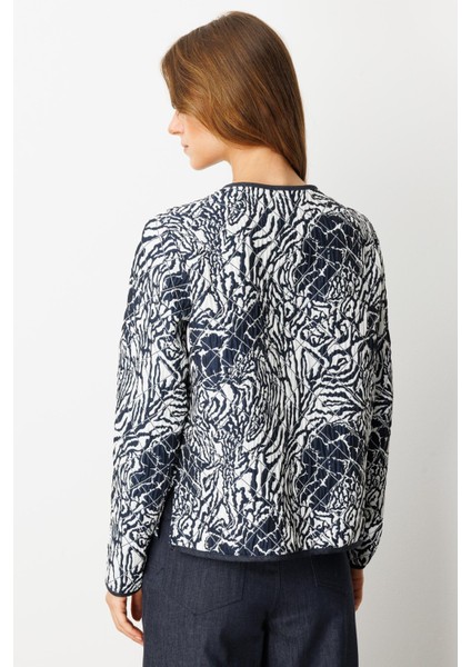 Cep Detay Desenli Kapitone Ceket-Lacı