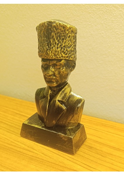 El Yapımı Bronz Görünümlü Atatürk Büstü – Dekoratif Masa Üstü ve Ofis Objesi 15*8 fırsatları