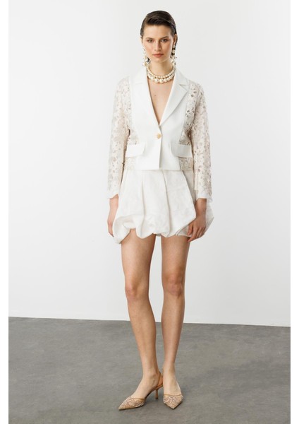 Dantel Detay Kısa Ceket-Kemık fiyatları