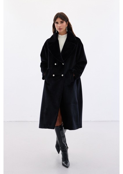 Düğme Detaylı Uzun Kaban - Siyah