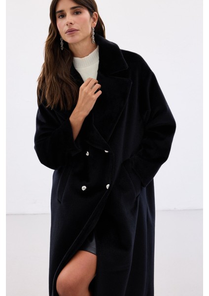 Düğme Detaylı Uzun Kaban - Siyah