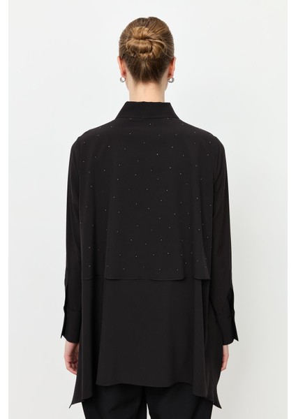 Taş Düğme Asimetrik Kesim Gömlek-Siyah