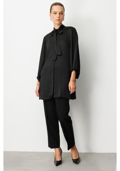 Kendinden Desenli Saten Tunik Gömlek-Siyah fiyatları