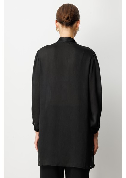 Kendinden Desenli Saten Tunik Gömlek-Siyah