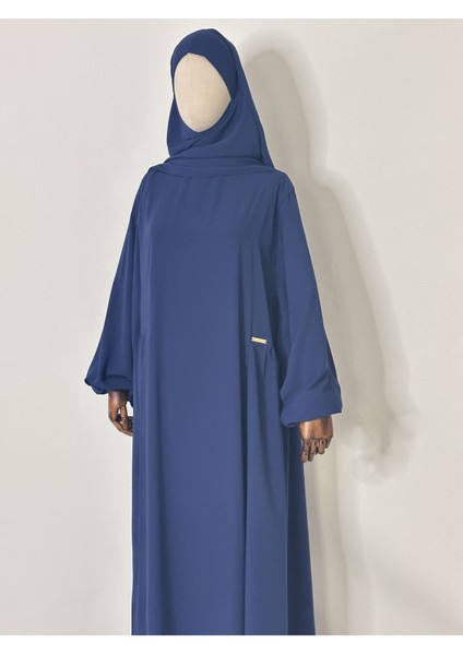 Yandan Robalı,tesettür Bol Elbise,hac ve Umre Için Uygundur Medine Ipegi Kumas Acık Lacıvert