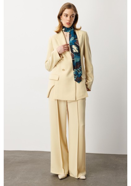 Fular Detaylı Kruvaze Ceket-Sarı