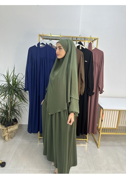 Ferace & Abaya Sufle Esarp ve Üsten Robalı Kemerli Elbise Takım .hac ve Umre Için Uygundur Yeşil fırsatları