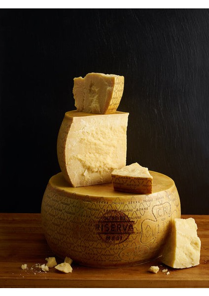 Grana Padano Parmesan Peyniri 38-40 kg fiyatları