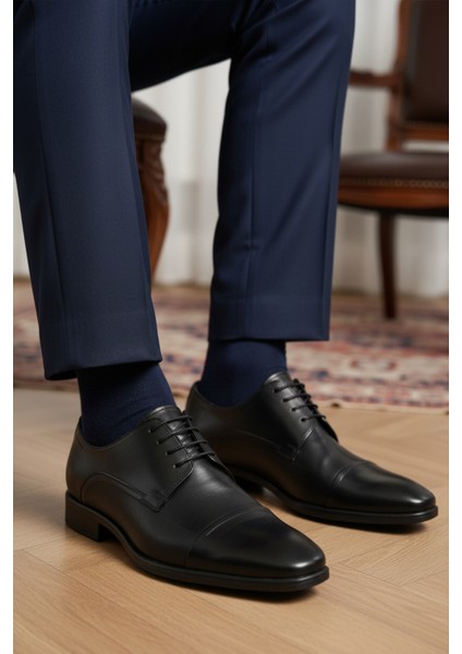 Siyah Hakiki Deri Erkek Günlük Ayakkabı 977 M