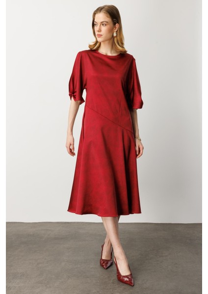 Saten Görünüm Kol Detaylı Elbise-Bordo