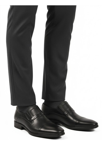 Siyah Hakiki Deri Kaymaz Taban Erkek Günlük Ayakkabı 976 M modelleri