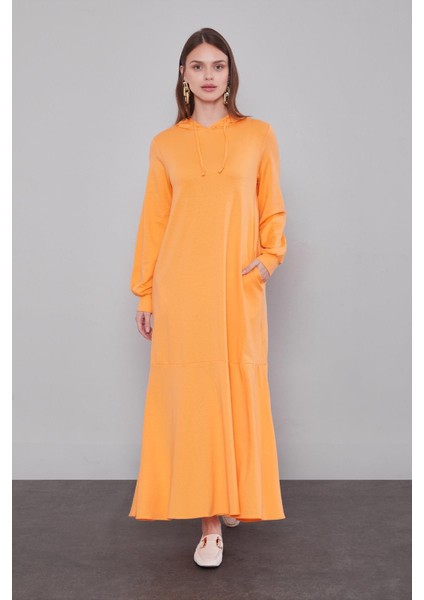 Yavruağzı Kapuşonlu Gizli Cep Detaylı Elbise