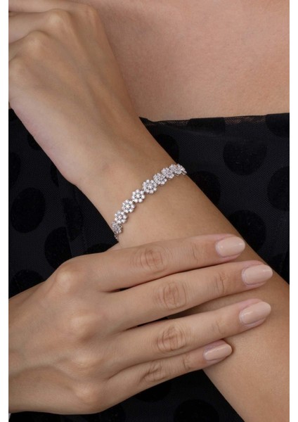 Papatya Montürlü Rodyum Kaplama 925 Ayar Gümüş Bileklik modelleri