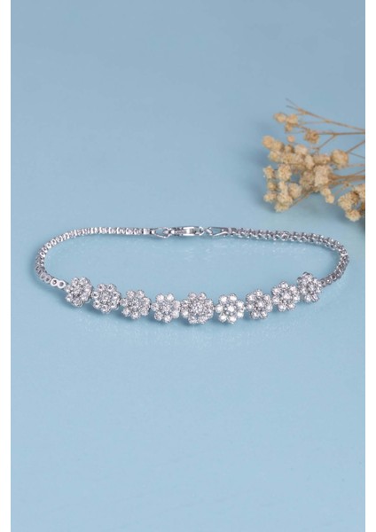 Papatya Montürlü Rodyum Kaplama 925 Ayar Gümüş Bileklik fırsatları