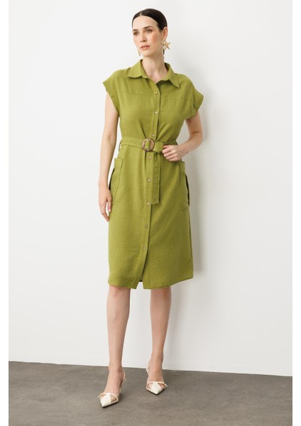 Keten Görünümlü Kuşaklı Elbise-Yeşil